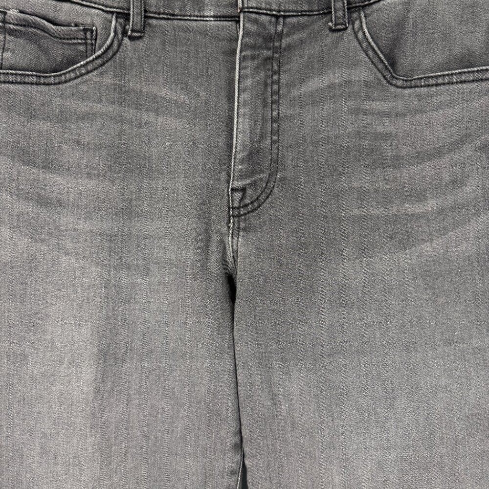 Tommy Hilfiger Women's 12 High Rise Gray Straight Leg Jeans Soft Stretch Denim - Picture 4 of 9